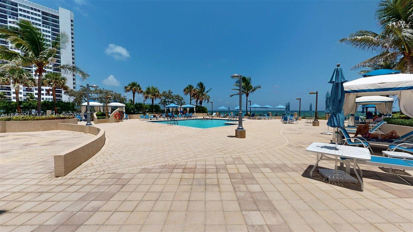 Photo of 1912 Ocean Dr  #9A, Hallandale Beach, Florida, 33009 - 