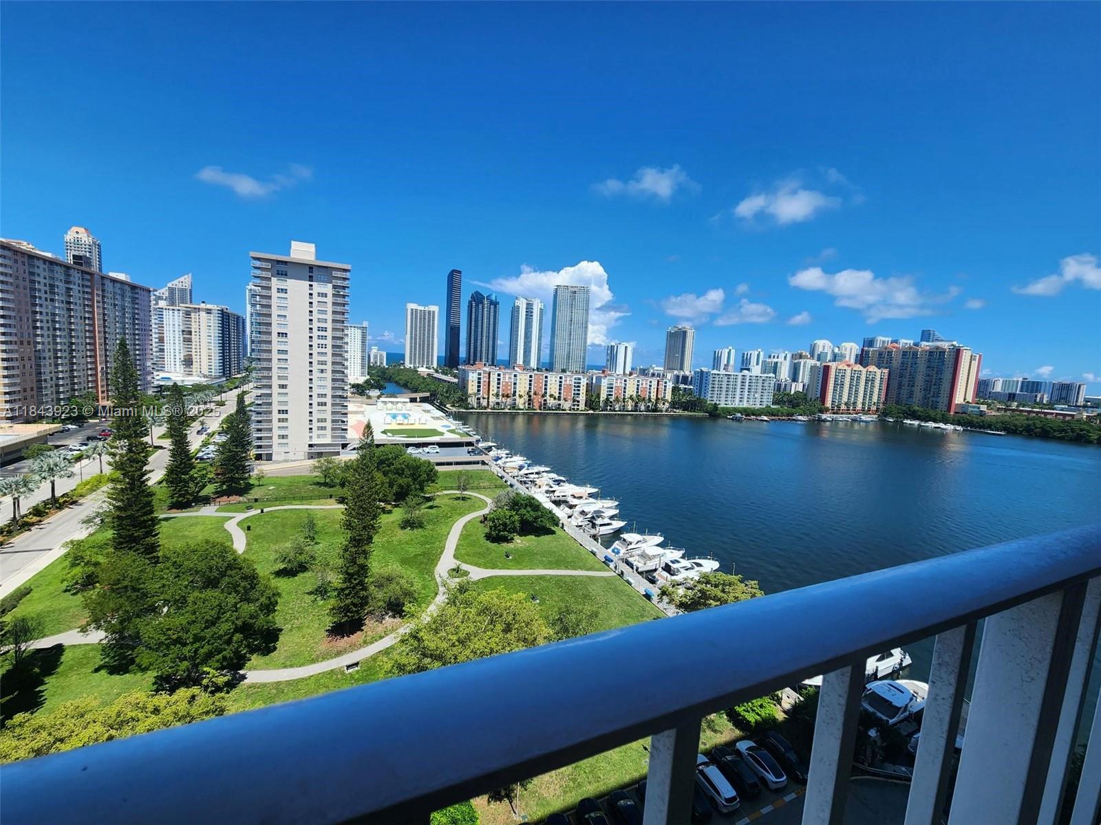 See details 1515 0 / 1 732 sq. ft. $ 2025-07-29 0 Photo