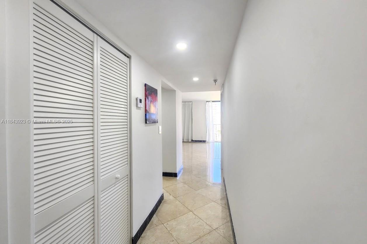 See details 1515 0 / 1 732 sq. ft. $ 2025-07-29 0 Photo