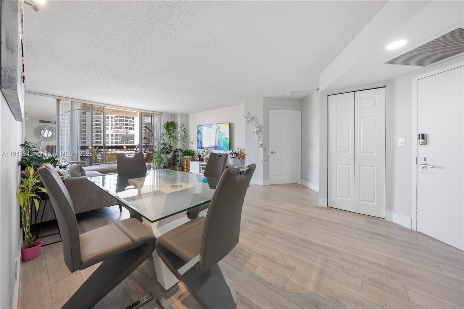 Photo of 3530 Mystic Pointe Dr  #1406, Aventura, Florida, 33180 - 