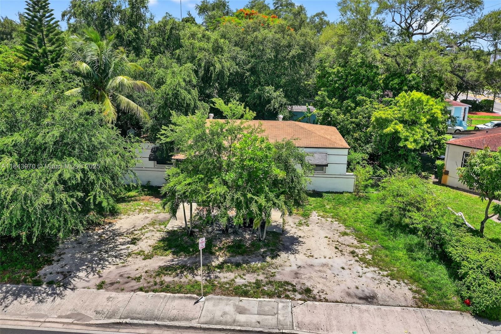 Ver detalles / 1426 sq. ft. $ 2025-07-21 0 foto