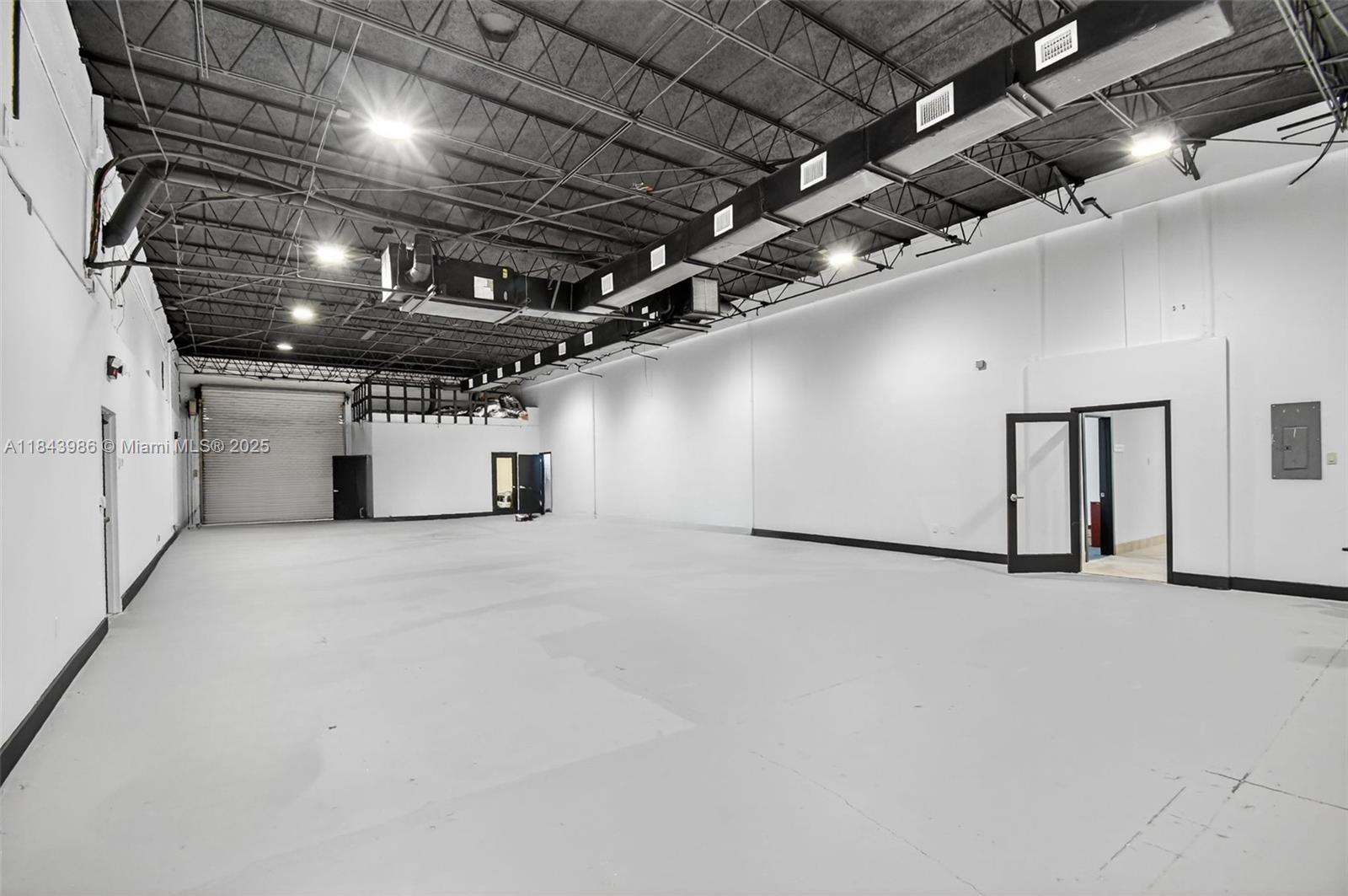 See details / sq. ft. $ 2025-07-21 0 Photo