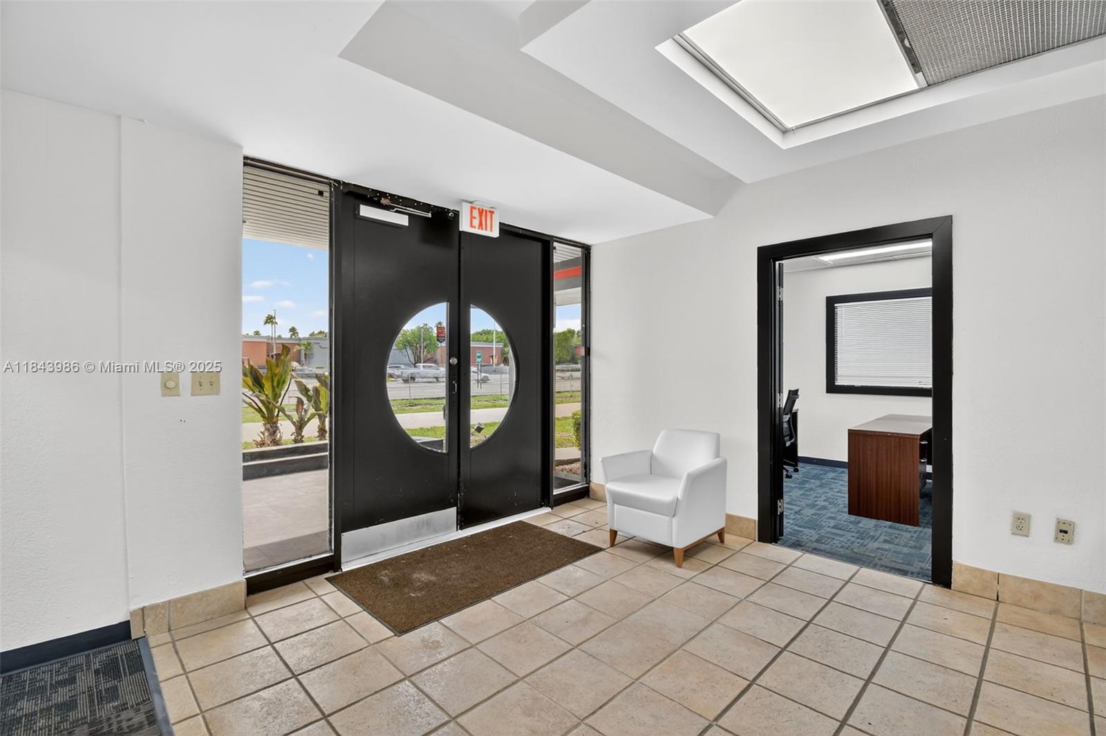 See details / sq. ft. $ 2025-07-21 0 Photo