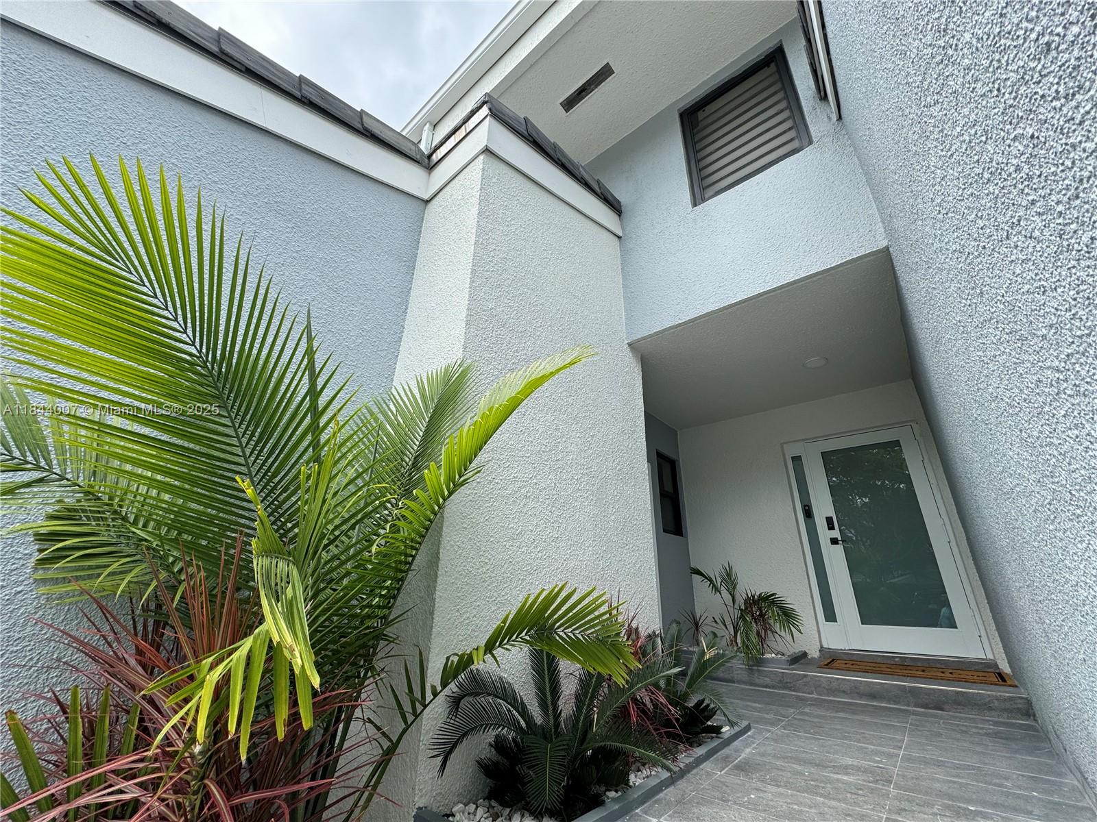 Photo of 325 Poinciana Dr  (325), Sunny Isles Beach, Florida, 33160 - 
