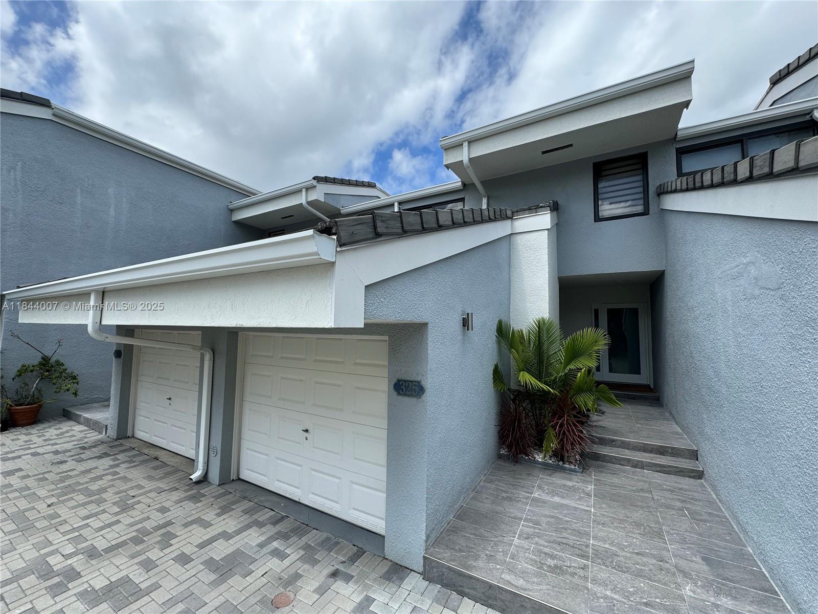 Photo of 325 Poinciana Dr  (325), Sunny Isles Beach, Florida, 33160 - 