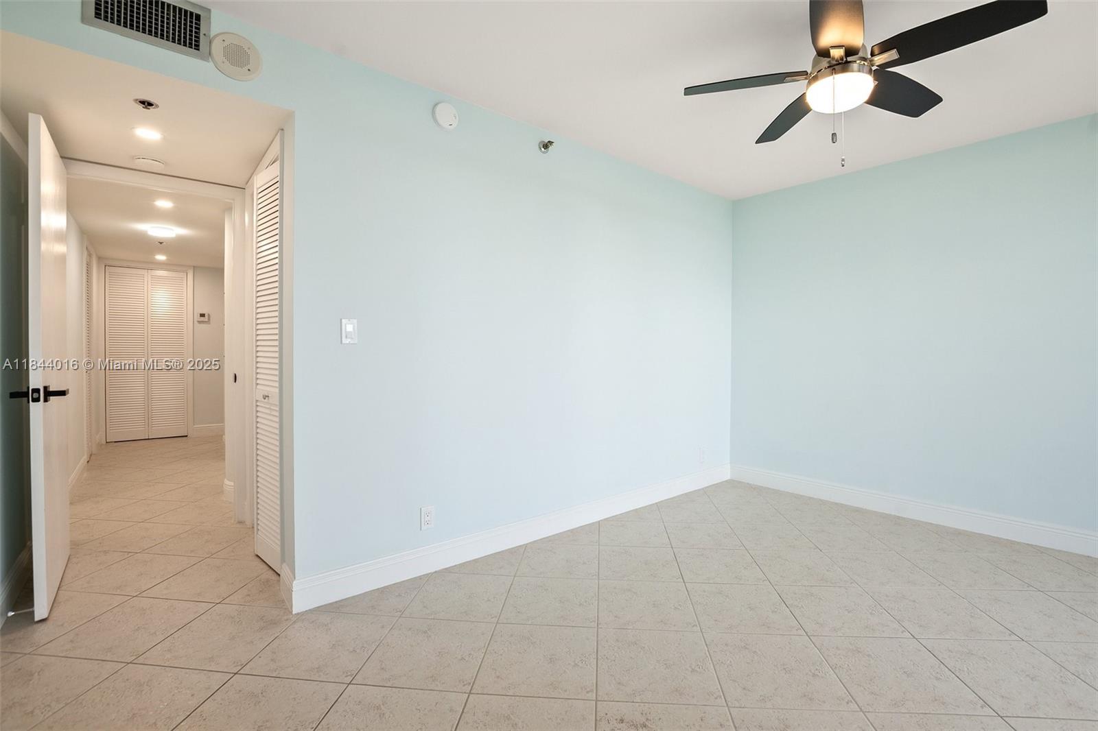 Photo of 300 Three Islands Blvd  #707, Hallandale Beach, Florida, 33009 - 