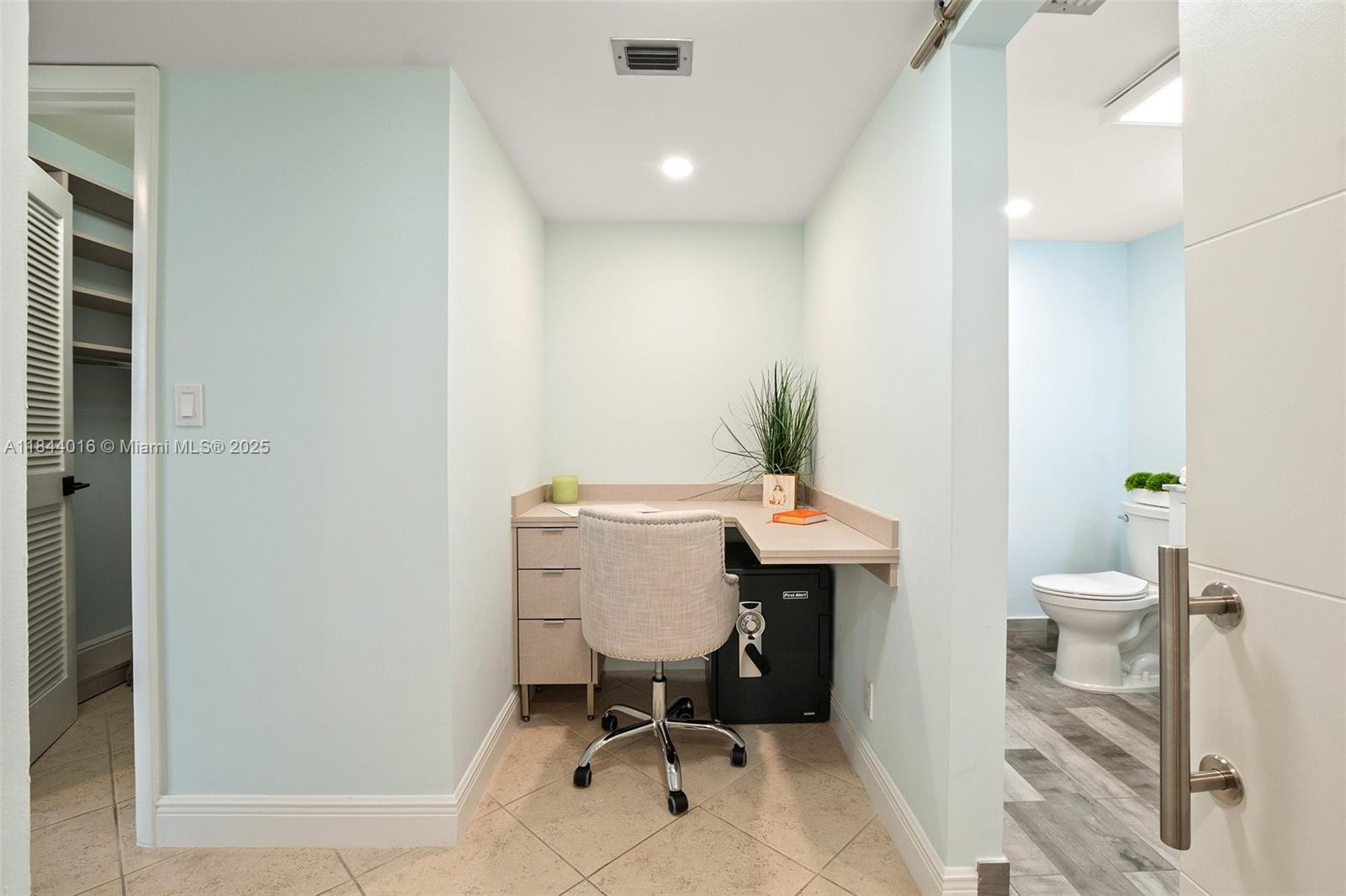 Photo of 300 Three Islands Blvd  #707, Hallandale Beach, Florida, 33009 - 