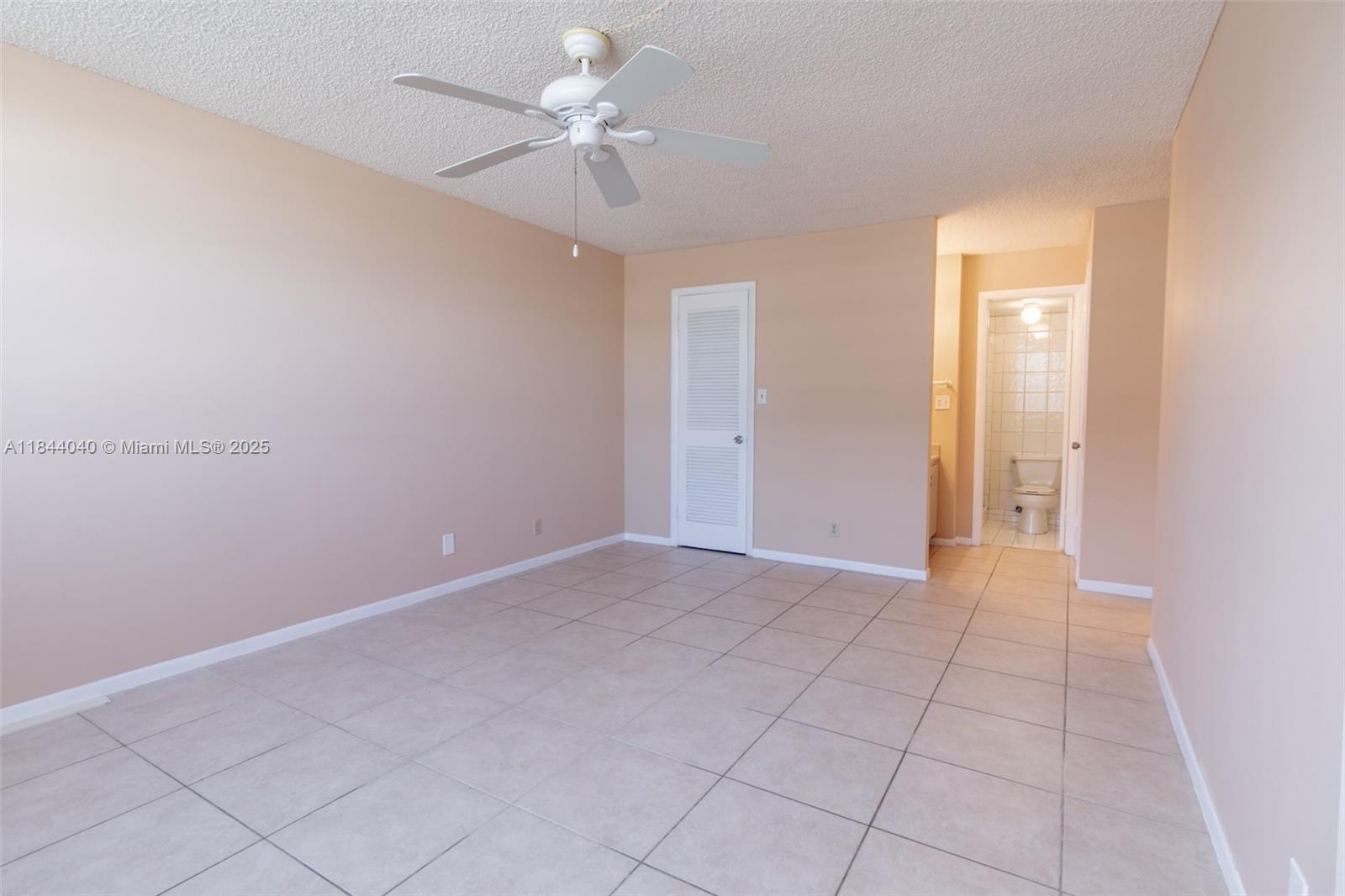 Photo of 3161 Ocean Dr  #401, Hallandale Beach, Florida, 33009 - 