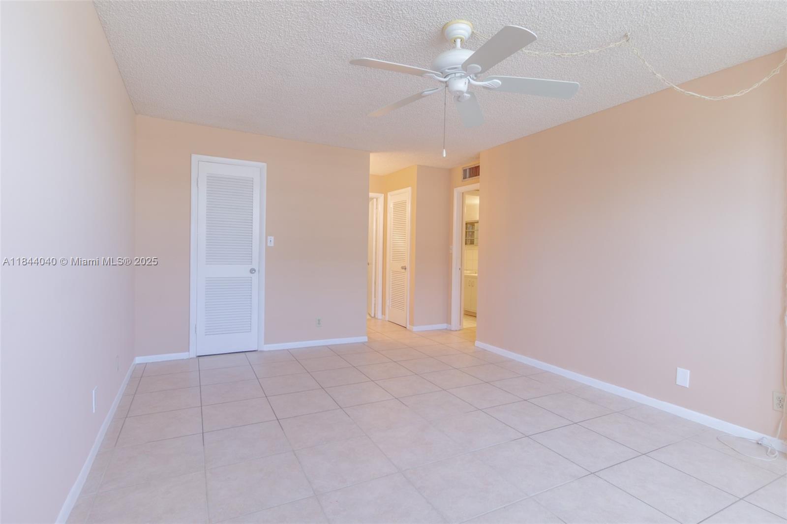 Photo of 3161 Ocean Dr  #401, Hallandale Beach, Florida, 33009 - 