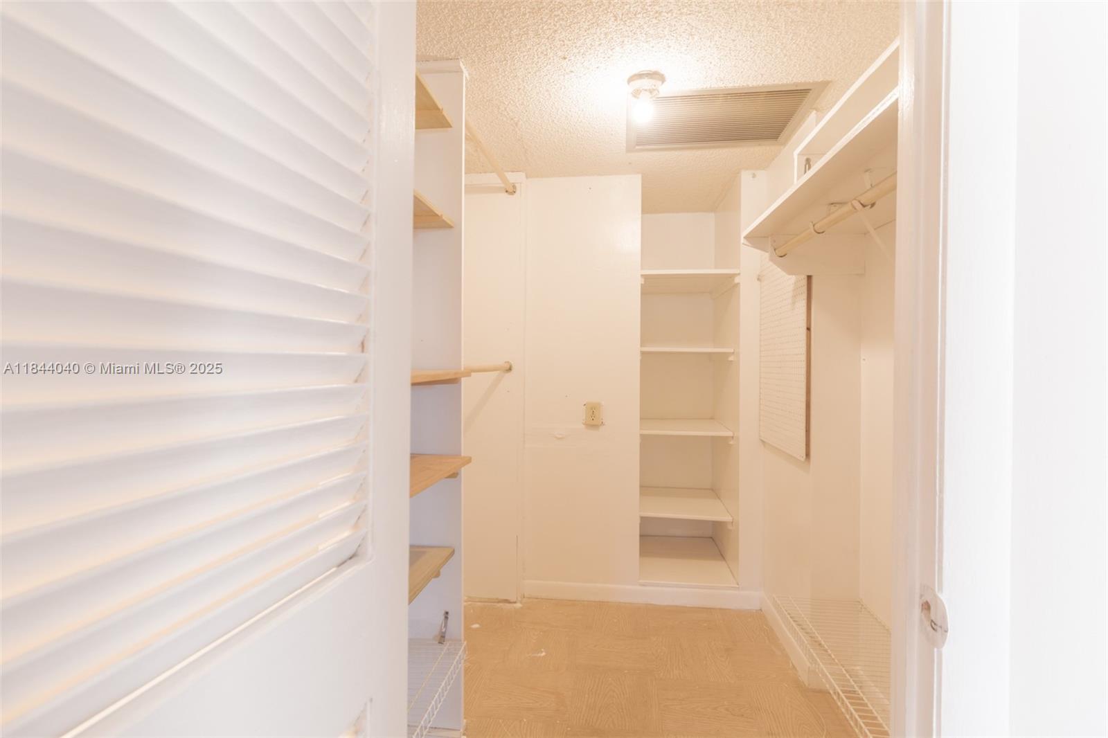 Photo of 3161 Ocean Dr  #401, Hallandale Beach, Florida, 33009 - 