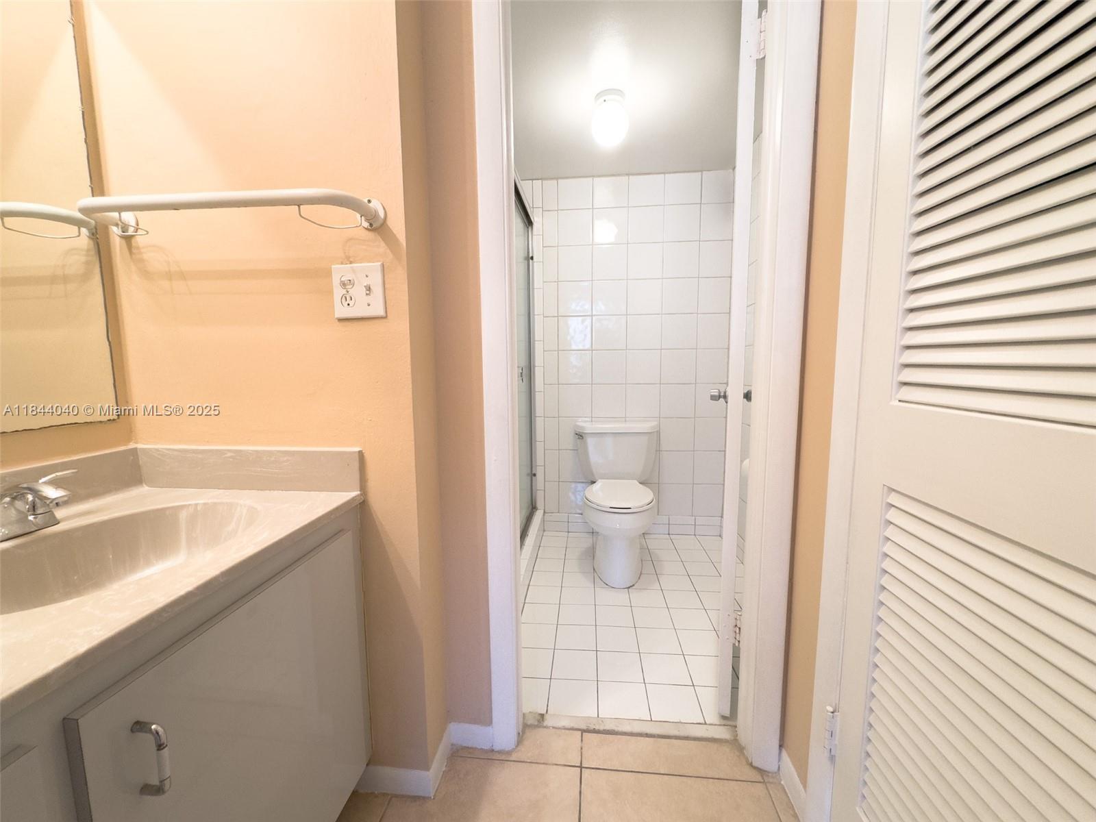 Photo of 3161 Ocean Dr  #401, Hallandale Beach, Florida, 33009 - 