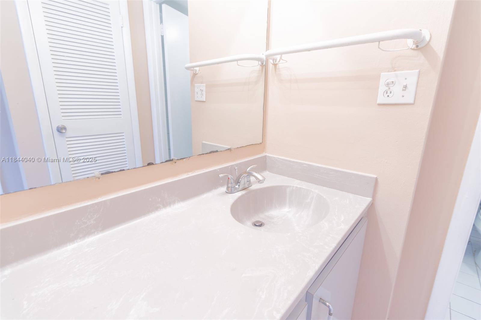 Photo of 3161 Ocean Dr  #401, Hallandale Beach, Florida, 33009 - 