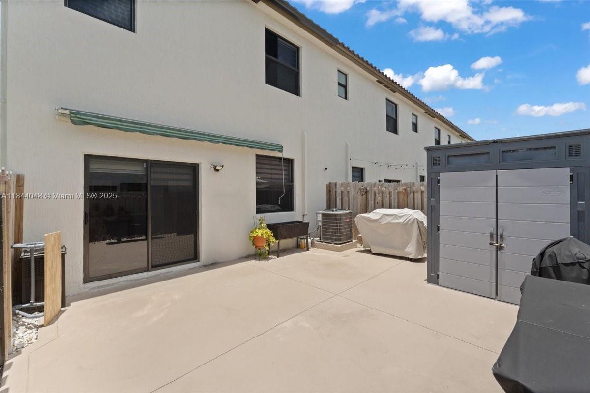 24717 4 / 3 1820 sq. ft. $ 2026-09-28 0 foto