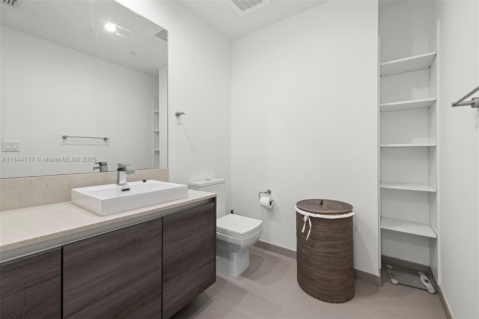 Photo of 1080 Brickell Ave  #209, Miami, Florida, 33131 - 