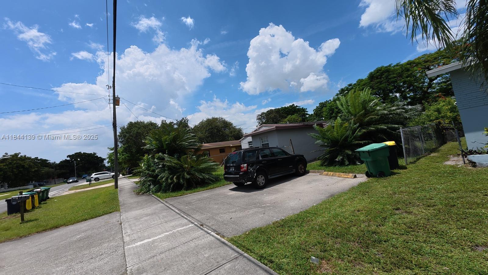See details / 1203 sq. ft. $ 2025-07-21 0 Photo