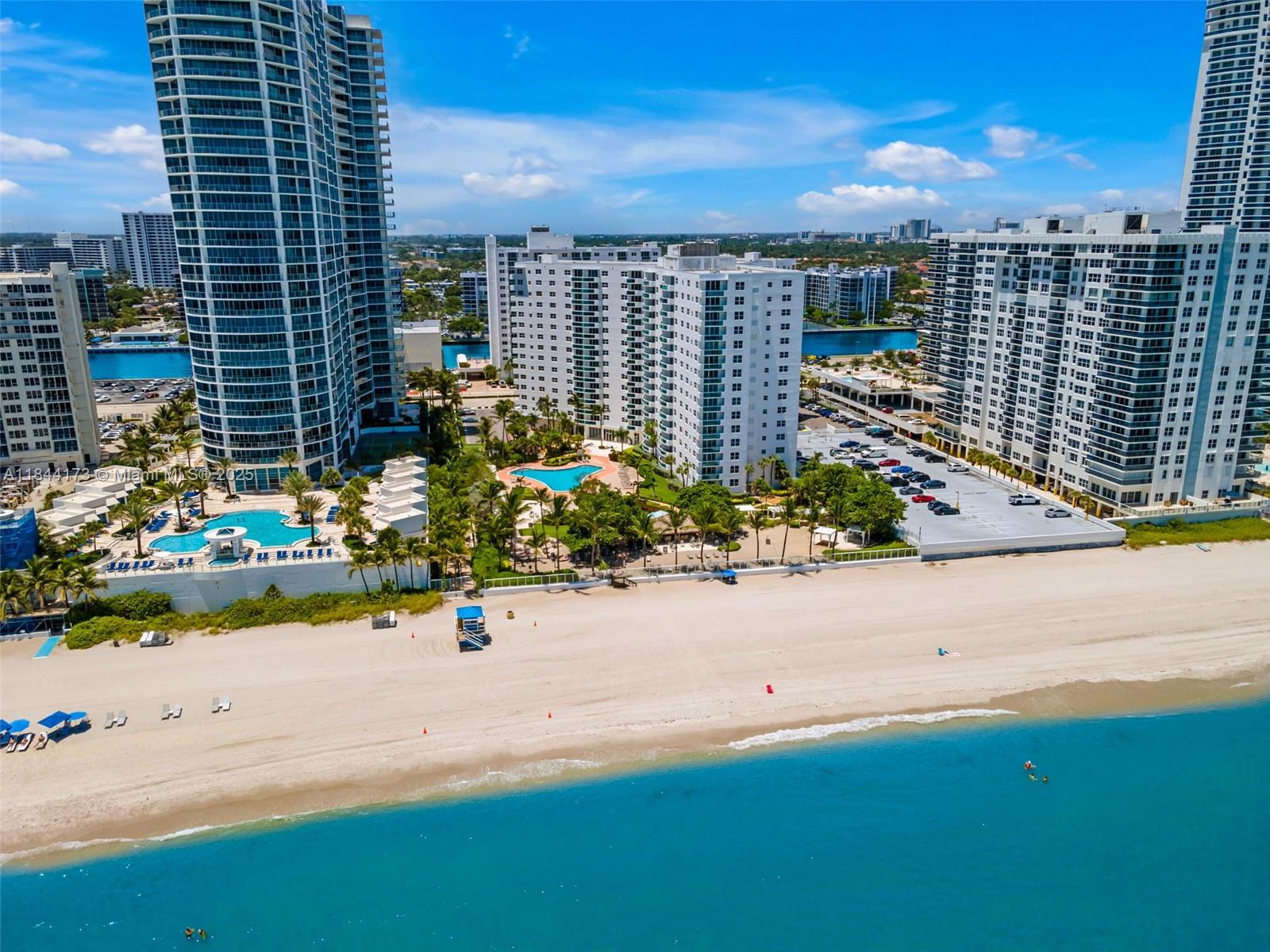 Photo of 3000 Ocean Dr  #1122, Hollywood, Florida, 33019 - 