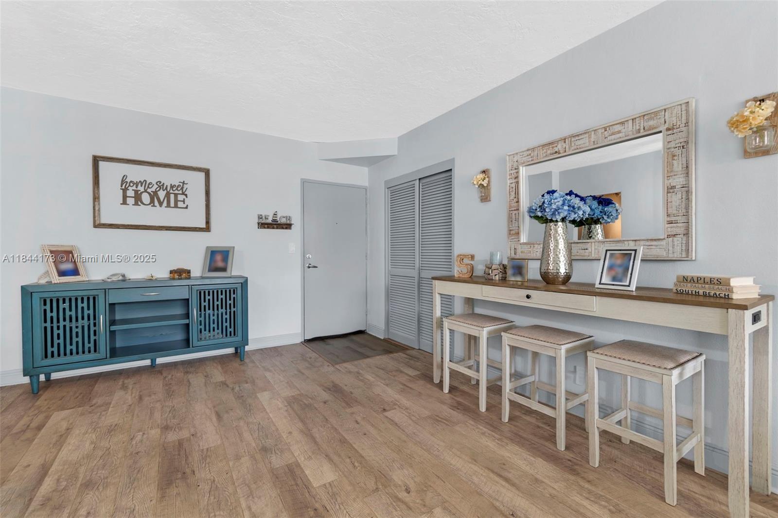 Photo of 3000 Ocean Dr  #1122, Hollywood, Florida, 33019 - 