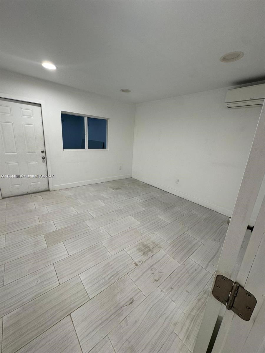 Ver detalles / sq. ft. $ 2025-07-21 0 foto