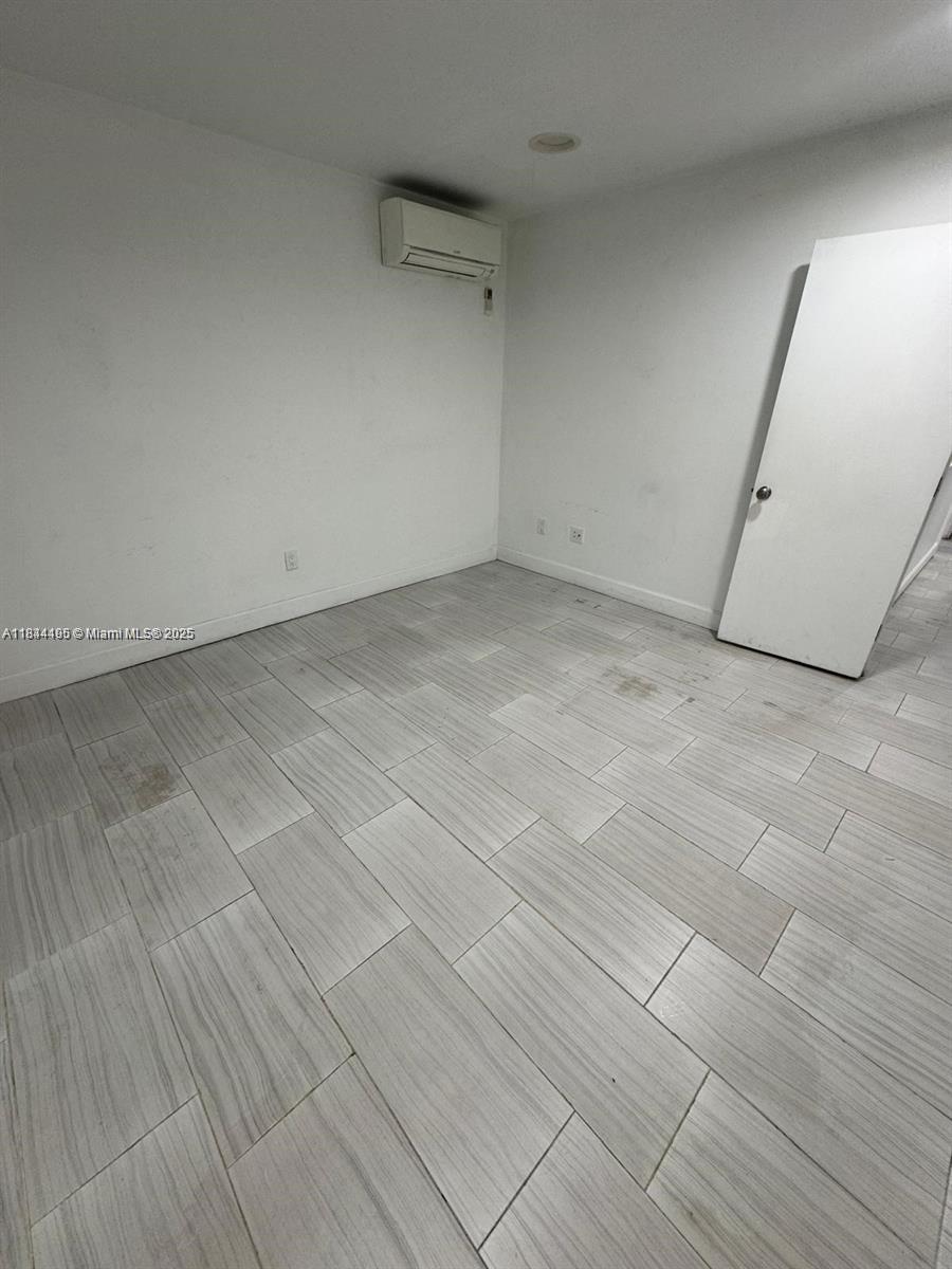 Ver detalles / sq. ft. $ 2025-07-21 0 foto