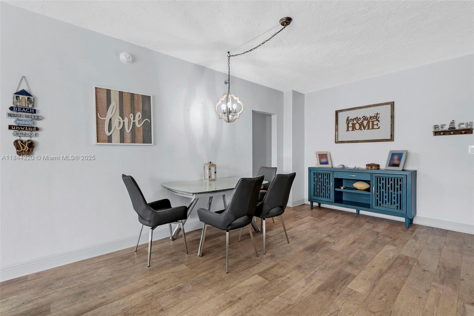 Photo of 3000 Ocean Dr  #1122, Hollywood, Florida, 33019 - 