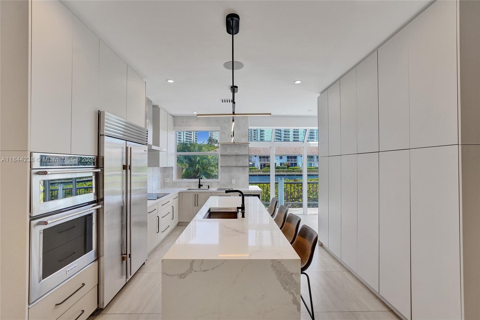 Photo of 3757 208th Ter  (3757), Aventura, Florida, 33180 - 