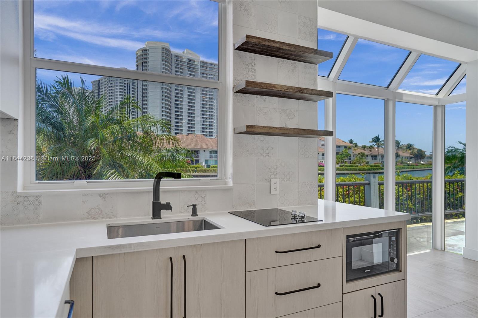 Photo of 3757 208th Ter  (3757), Aventura, Florida, 33180 - 