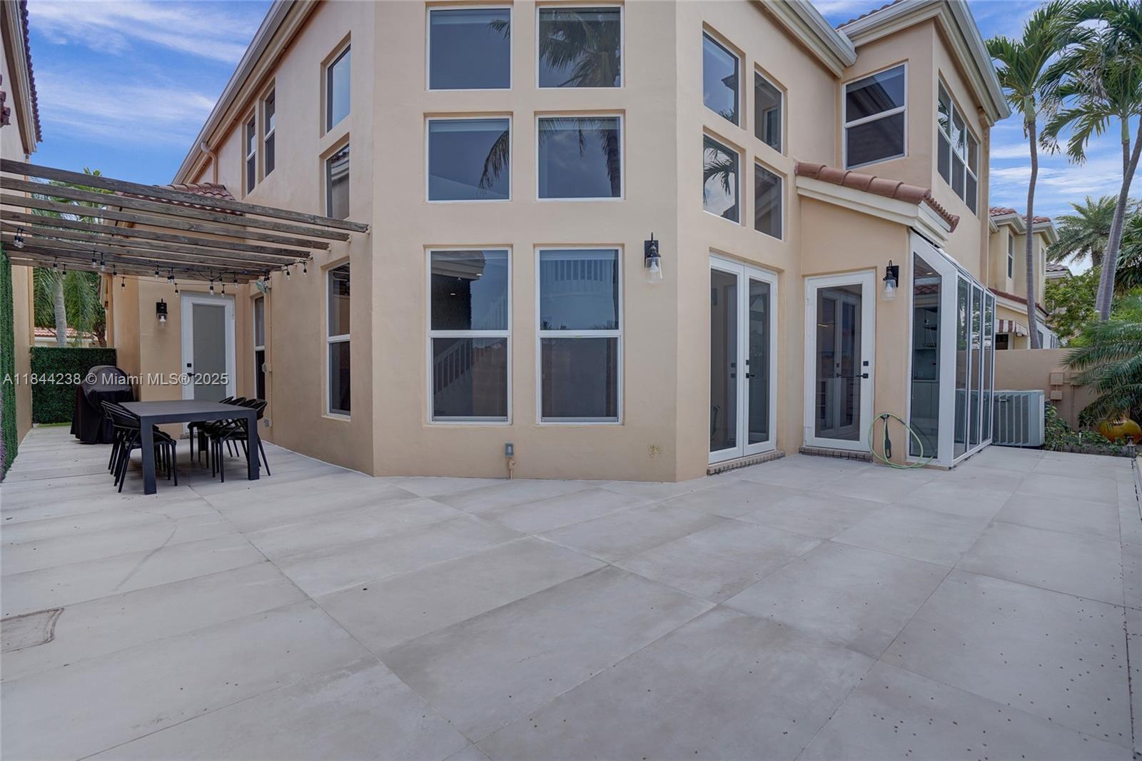 Photo of 3757 208th Ter  (3757), Aventura, Florida, 33180 - 