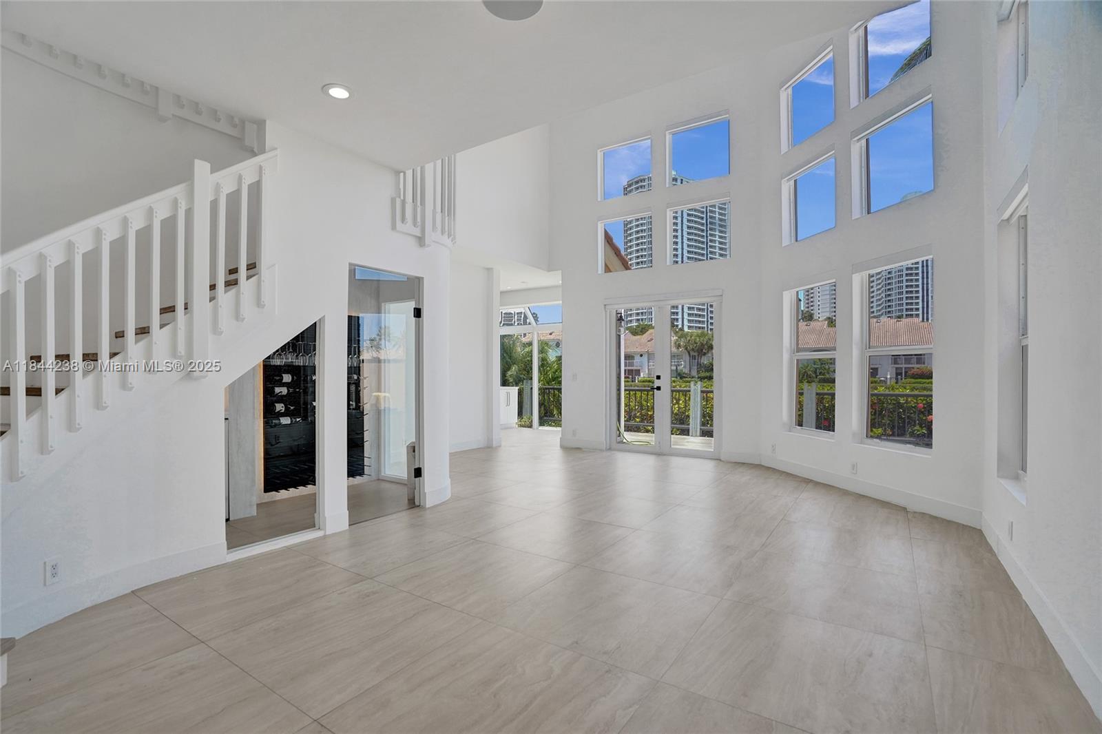 Photo of 3757 208th Ter  (3757), Aventura, Florida, 33180 - 