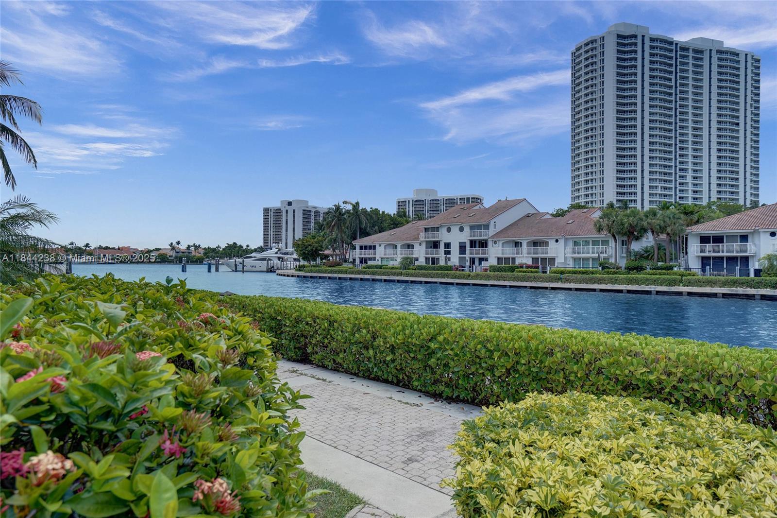 Photo of 3757 208th Ter  (3757), Aventura, Florida, 33180 - 