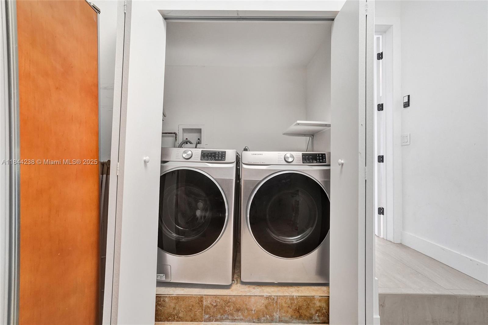 Photo of 3757 208th Ter  (3757), Aventura, Florida, 33180 - 