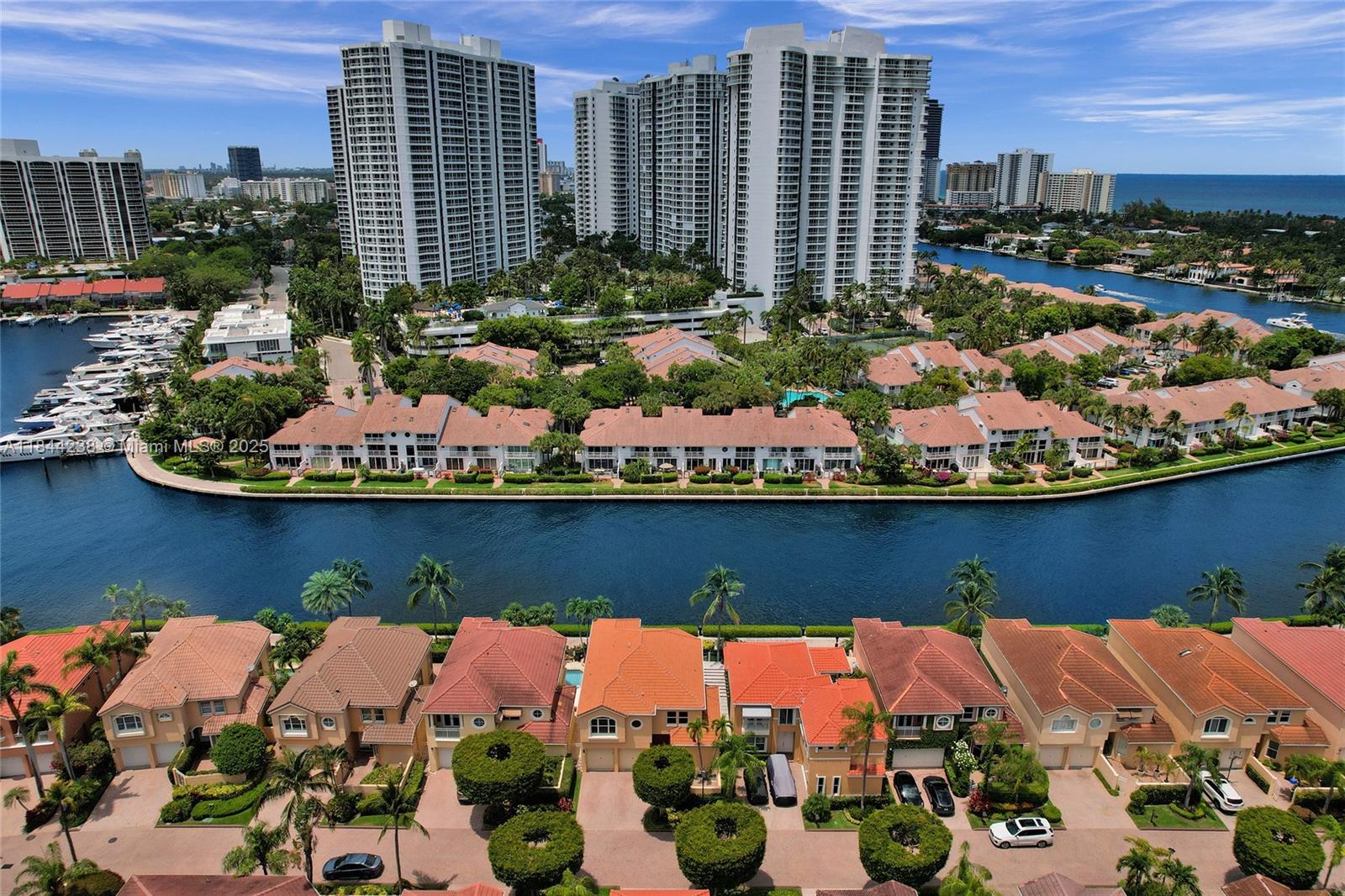 Photo of 3757 208th Ter  (3757), Aventura, Florida, 33180 - 