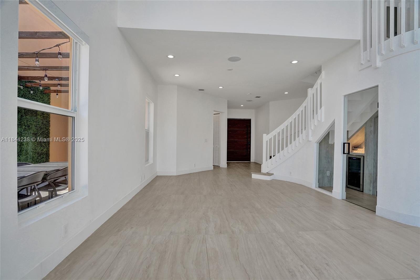 Photo of 3757 208th Ter  (3757), Aventura, Florida, 33180 - 