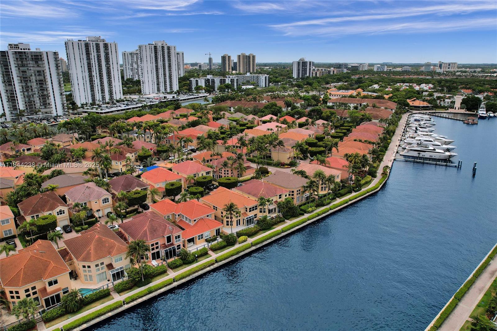 Photo of 3757 208th Ter  (3757), Aventura, Florida, 33180 - 