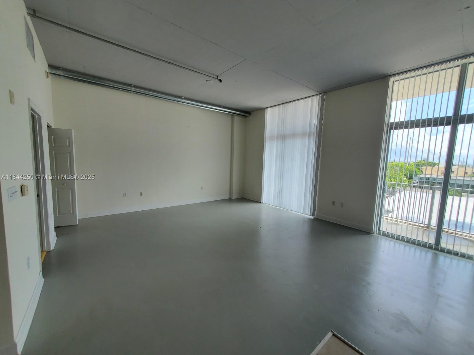 Photo of 2100 Van Buren St  #305, Hollywood, Florida, 33020 - 