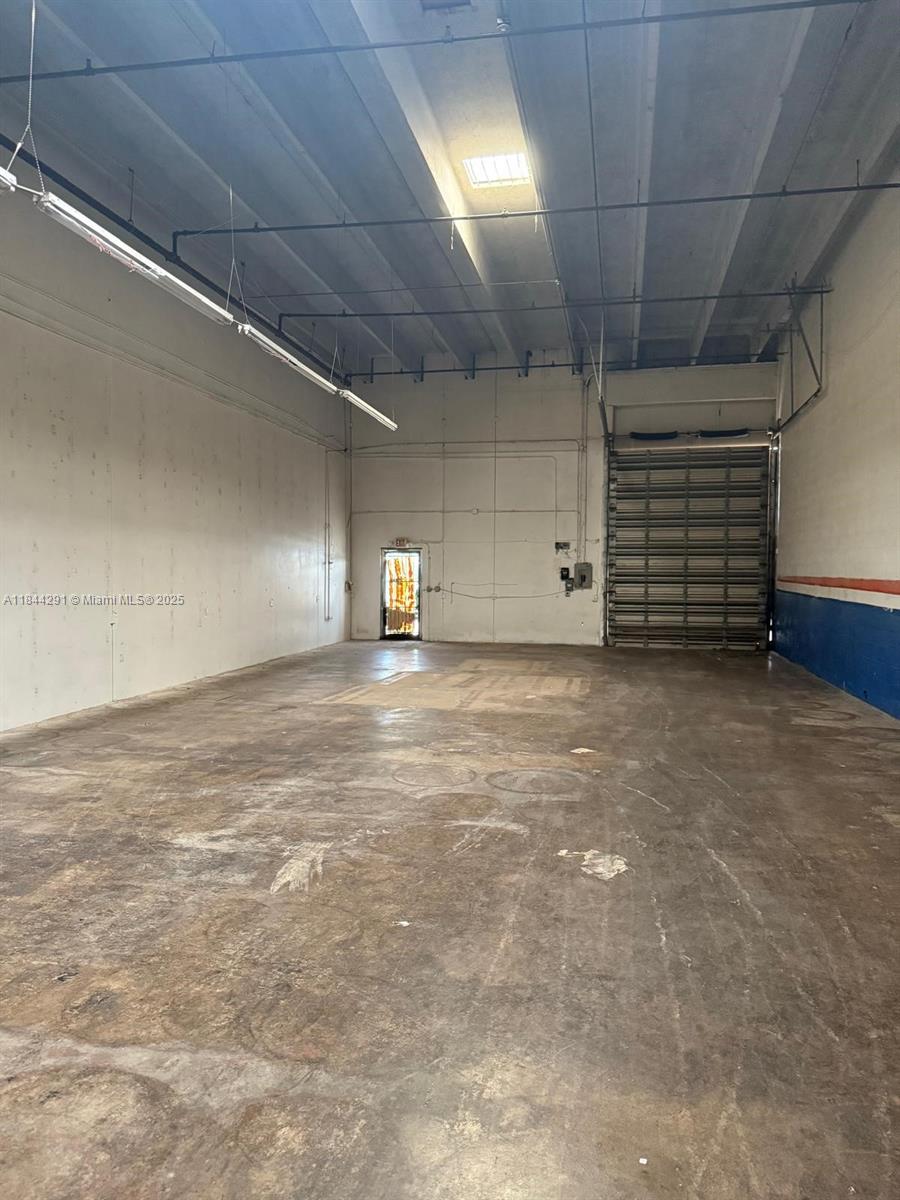 See details / sq. ft. $ 2025-07-21 0 Photo