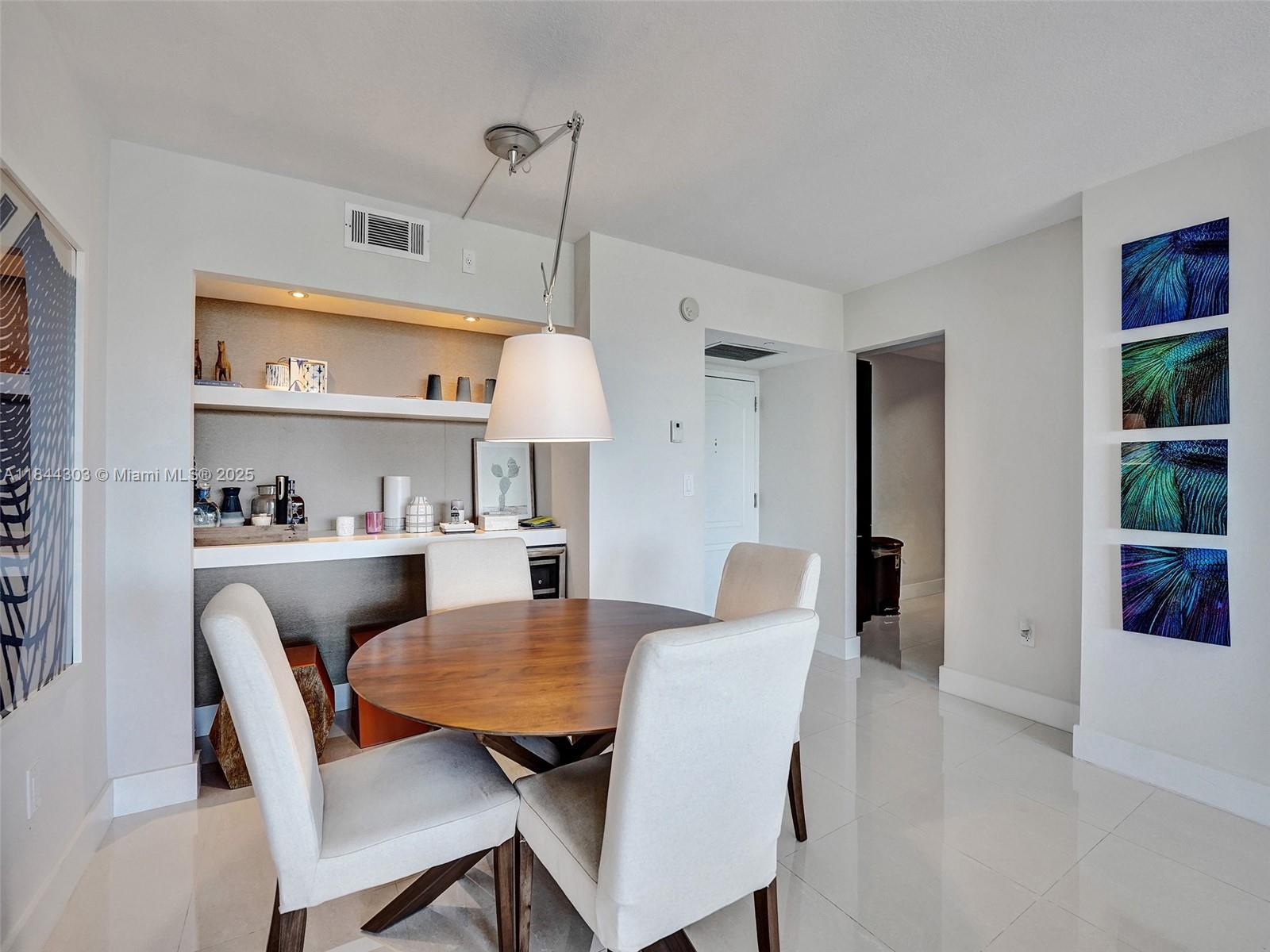 Photo of 3625 Country Club Dr  #706, Aventura, Florida, 33180 - 