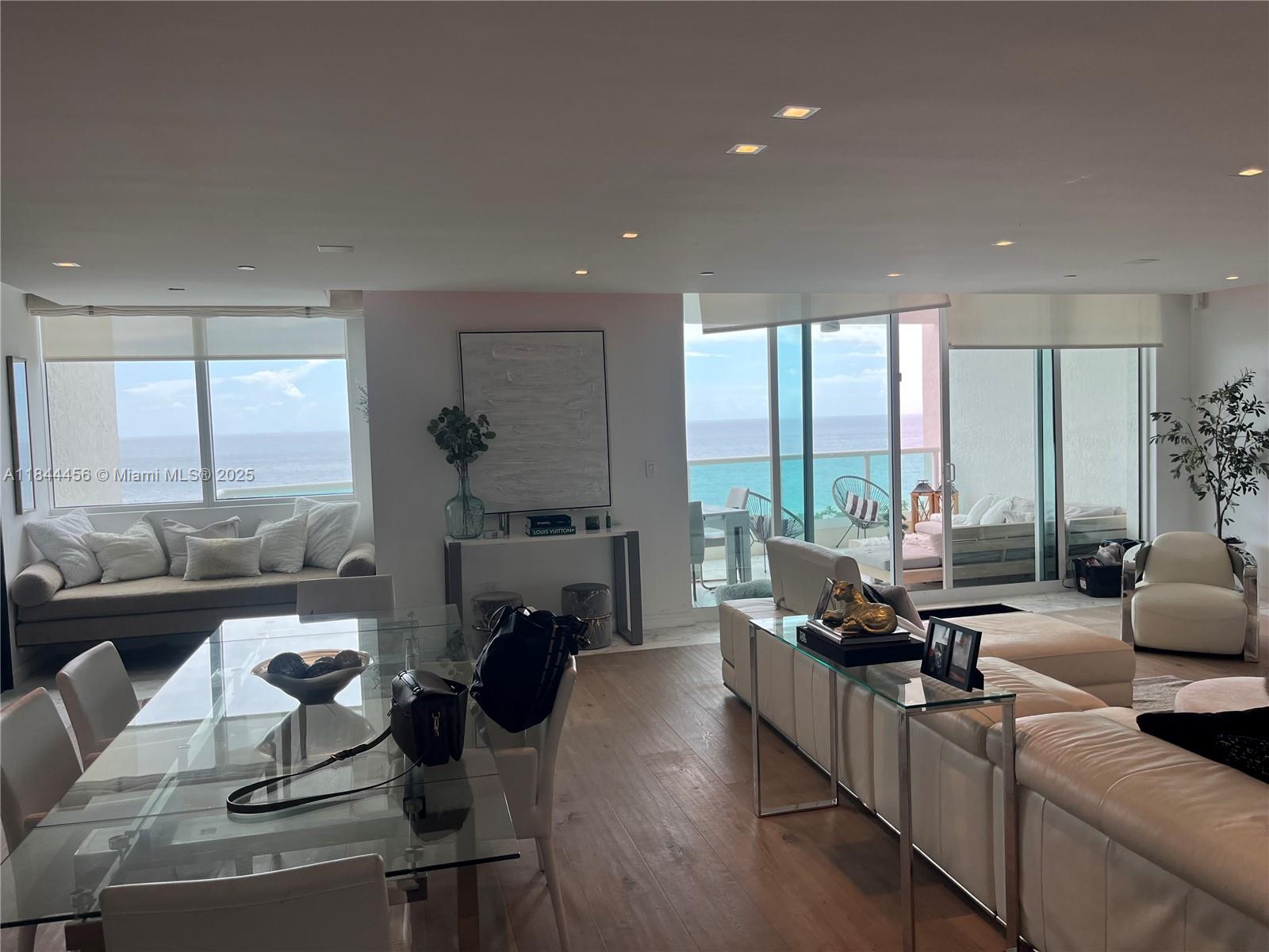 Photo of 20201 Country Club Dr  #2809, Aventura, Florida, 33180 - 