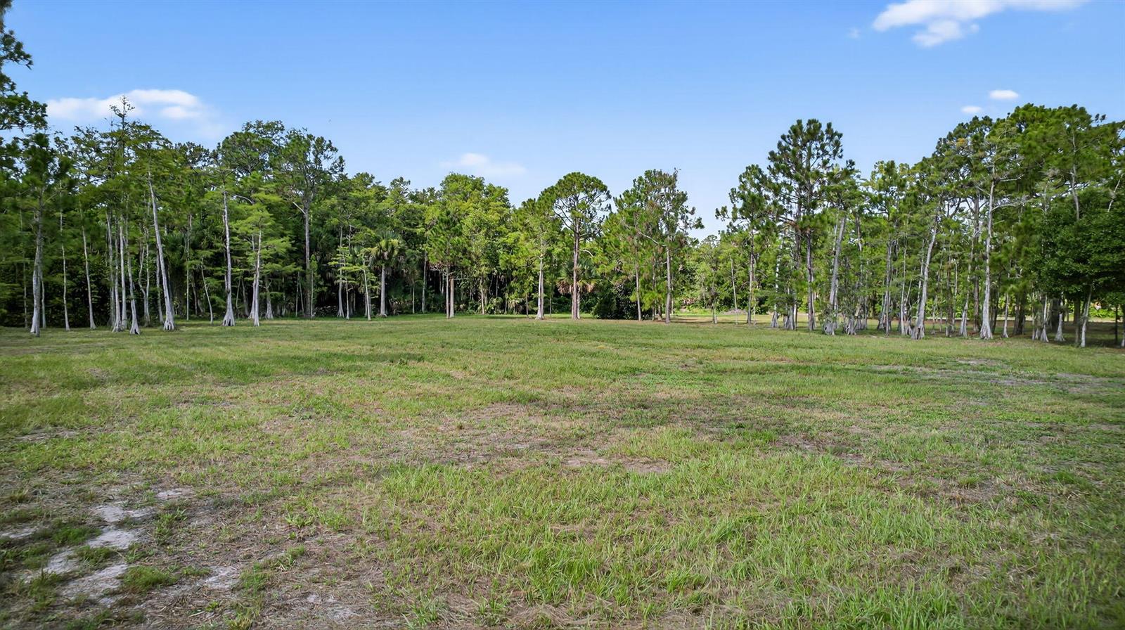   / 0  sq. ft. $ 2026-03-12 0 foto