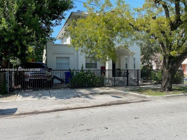 See details / 1686 sq. ft. $ 2026-04-05 0 Photo