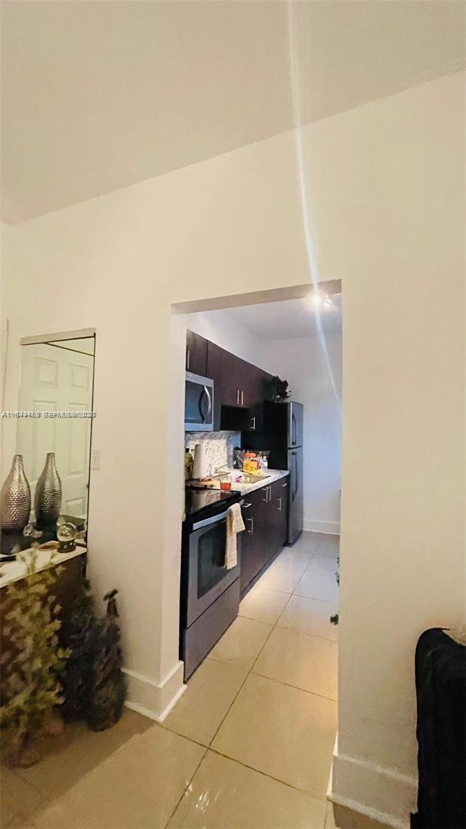 See details / 1686 sq. ft. $ 2026-04-05 0 Photo