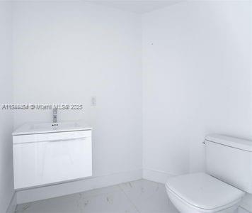 Photo of 17111 Biscayne Blvd  #1009, North Miami Beach, Florida, 33160 - 