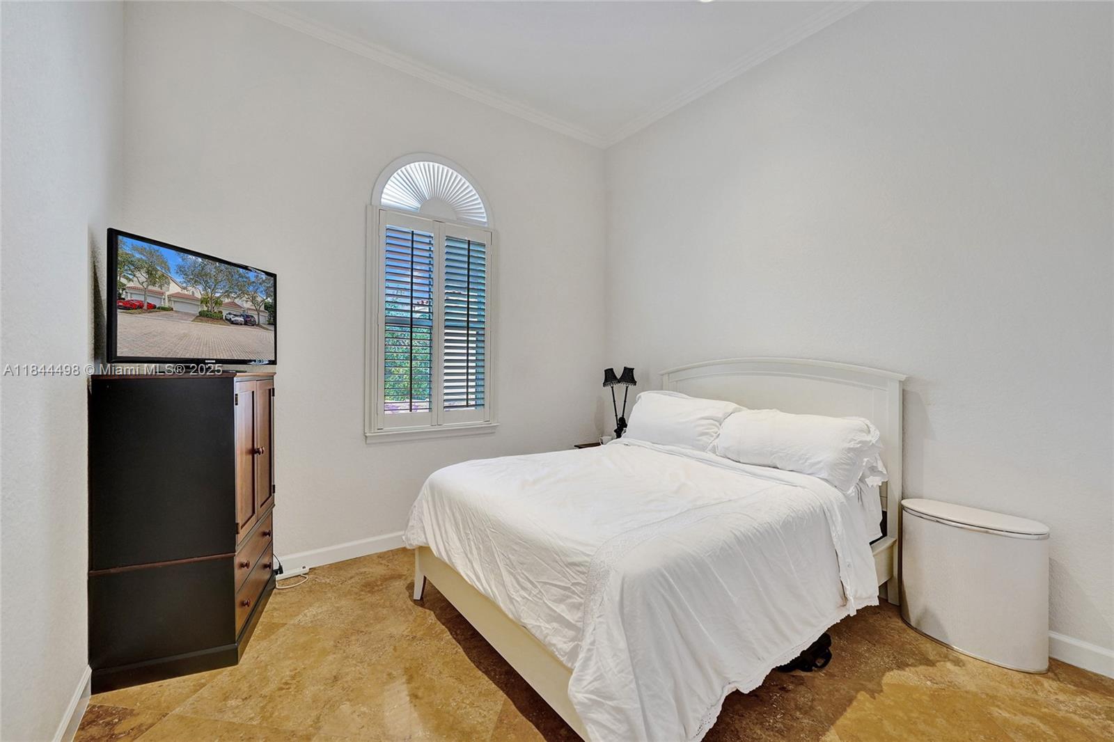Photo of 1375 Harbor Vw E  (1375), Hollywood, Florida, 33019 - 