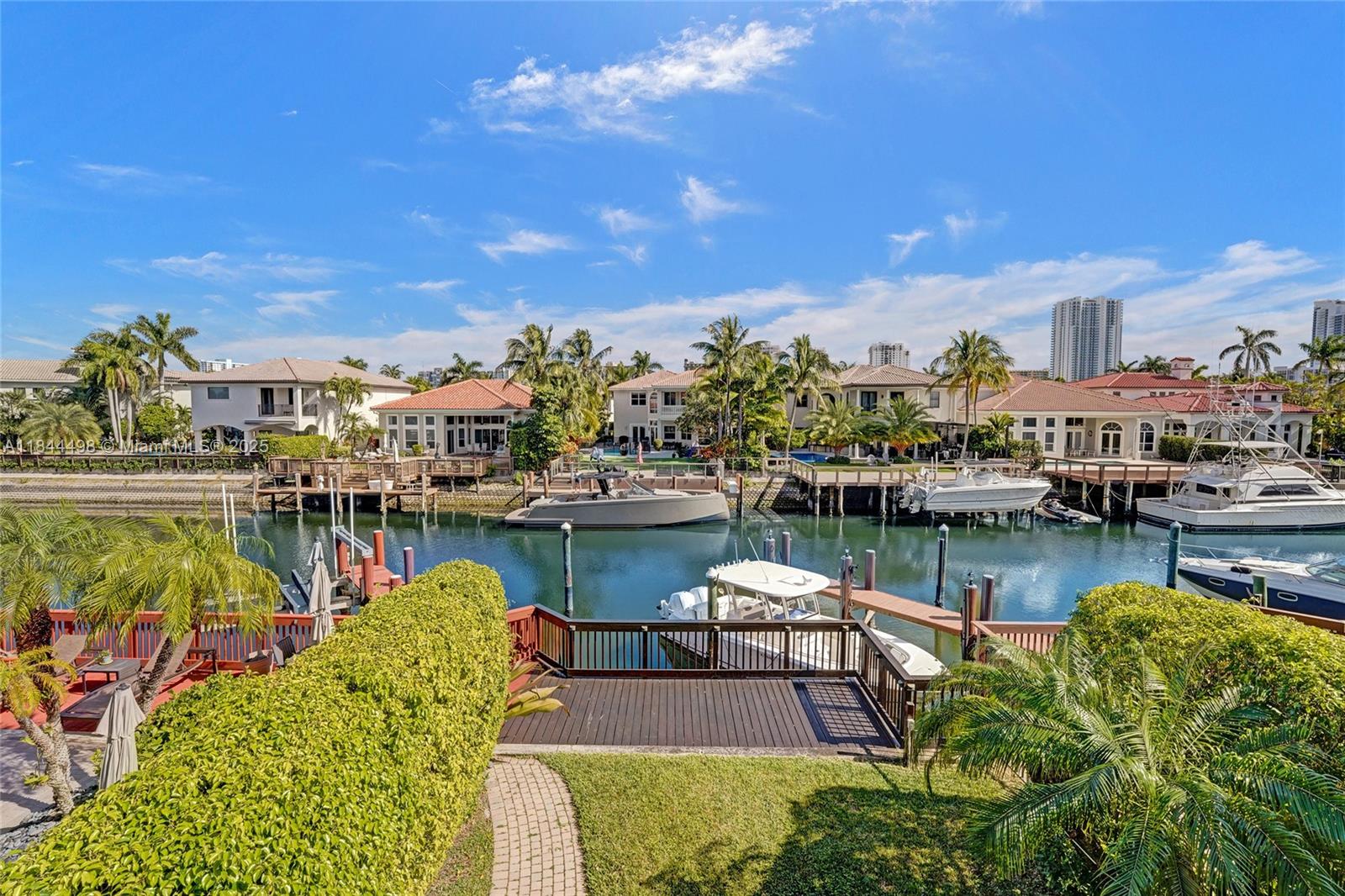Photo of 1375 Harbor Vw E  (1375), Hollywood, Florida, 33019 - 