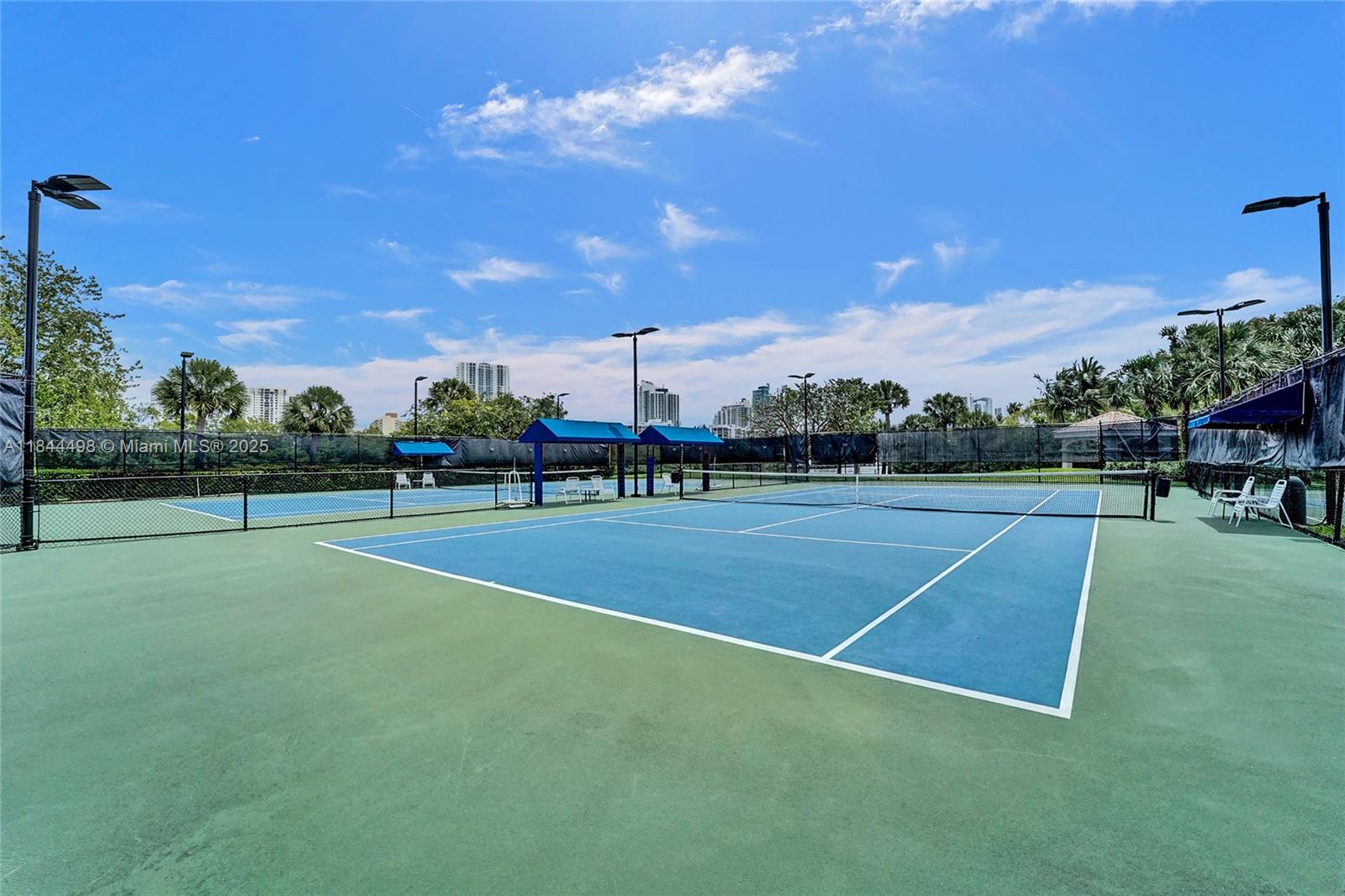 Photo of 1375 Harbor Vw E  (1375), Hollywood, Florida, 33019 - 