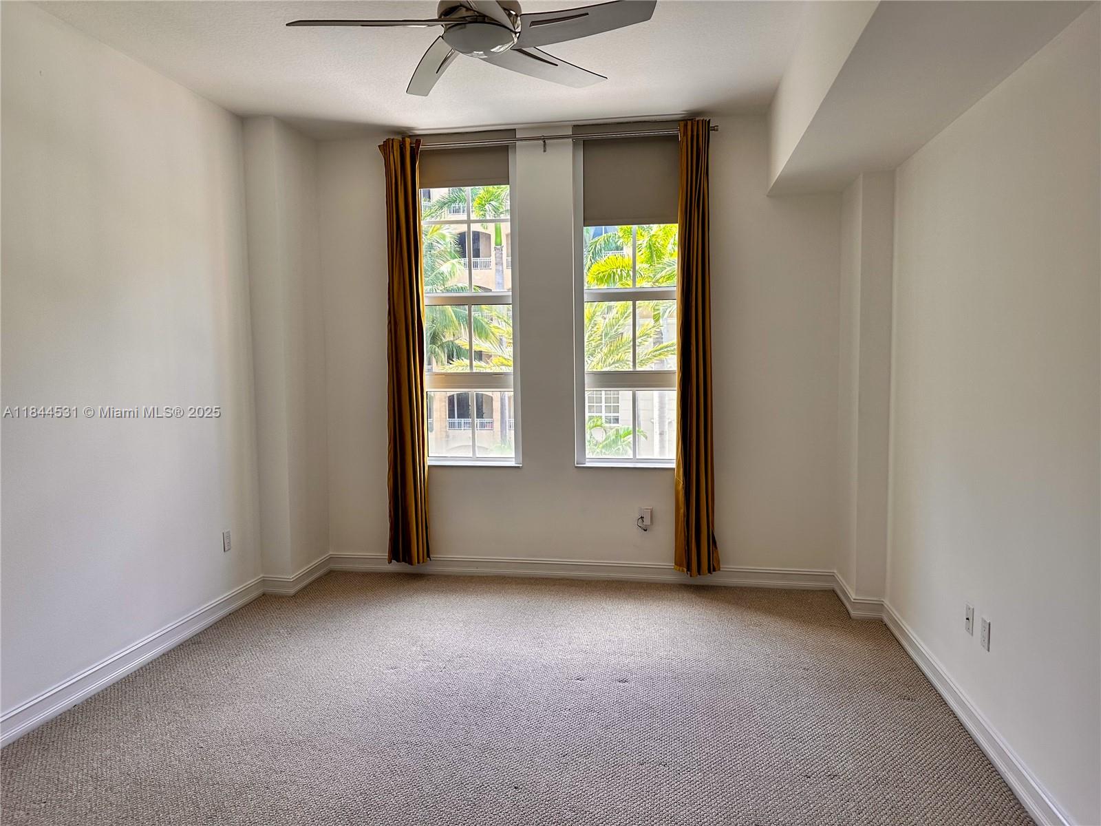 Photo of 3001 185th St  #328, Aventura, Florida, 33180 - 