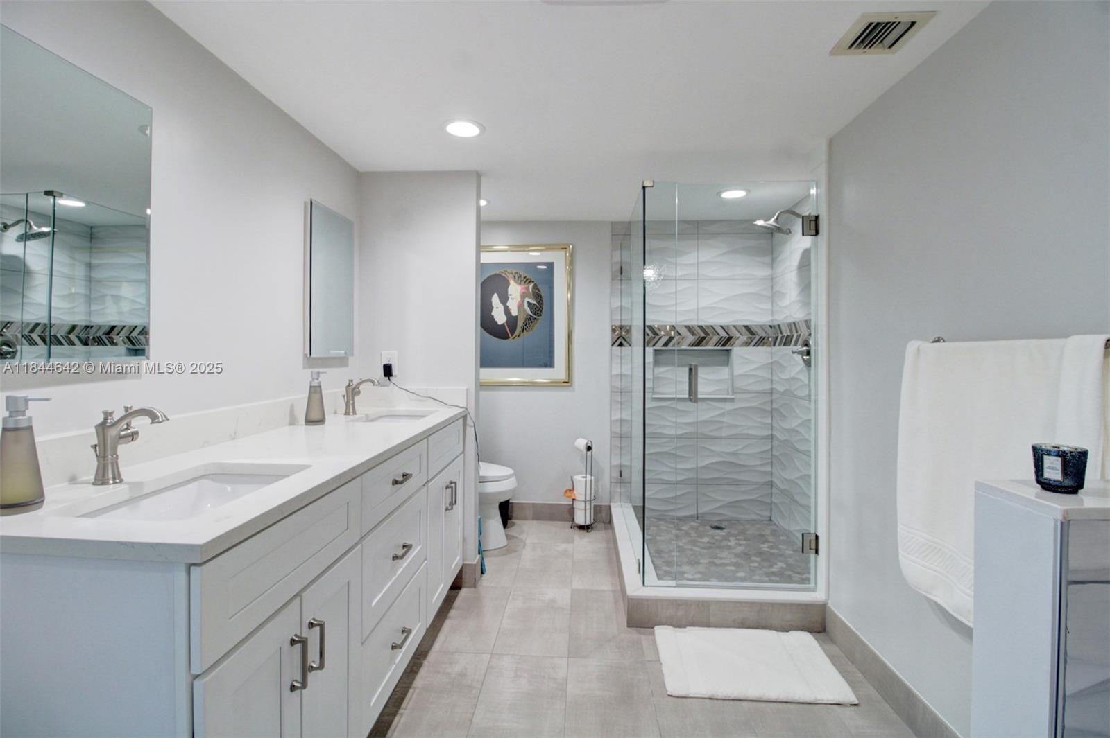 Photo of 1865 Ocean Dr #4H, Hallandale Beach, Florida, 33009 -