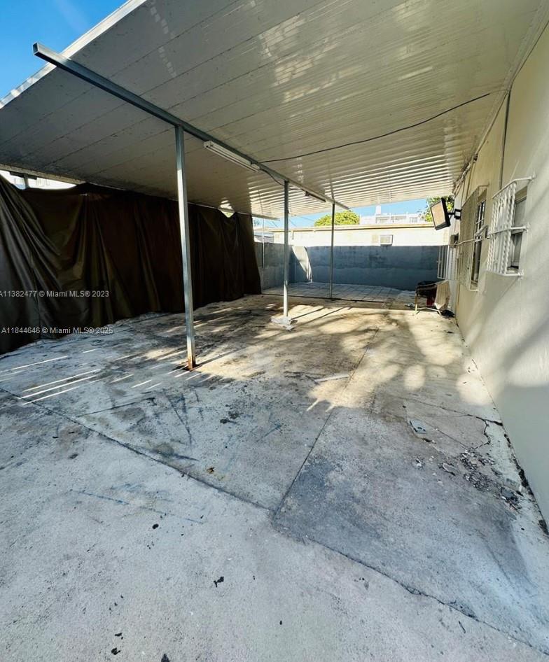 See details / 2399 sq. ft. $ 2025-07-21 0 Photo