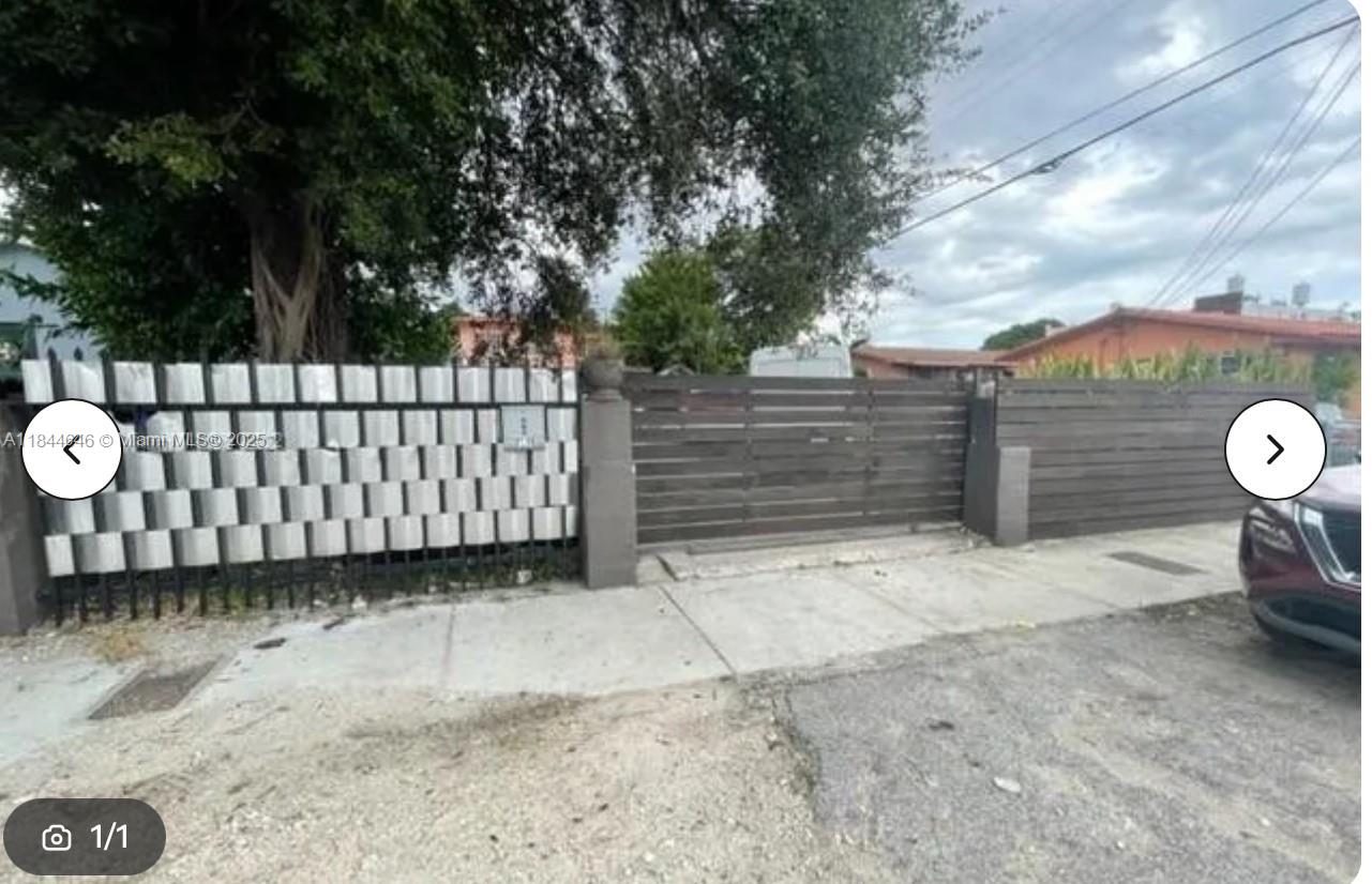 See details / 2399 sq. ft. $ 2025-07-21 0 Photo