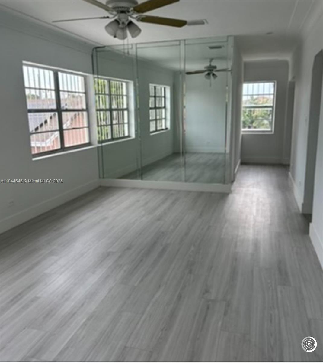 See details / 2399 sq. ft. $ 2025-07-21 0 Photo