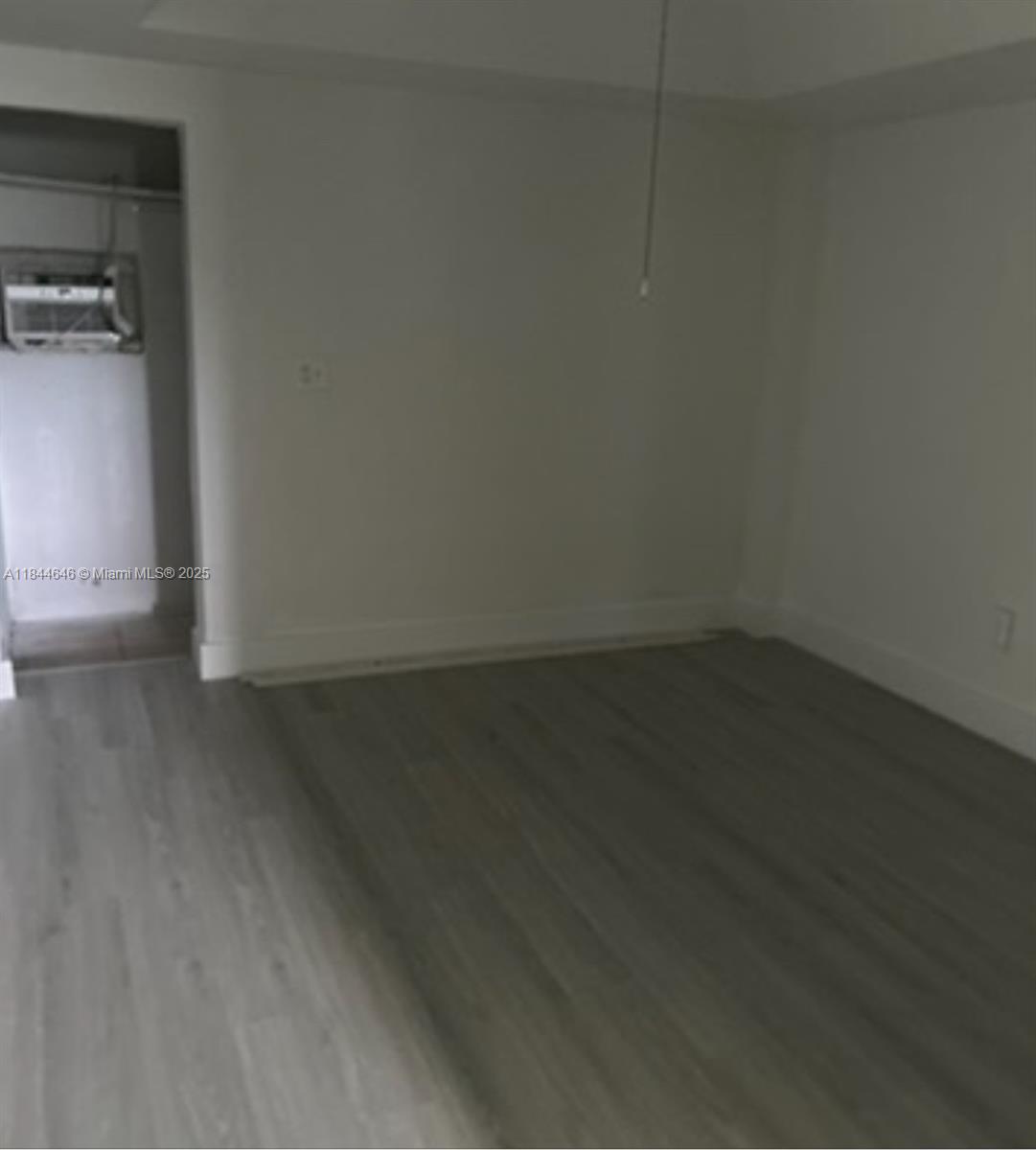 See details / 2399 sq. ft. $ 2025-07-21 0 Photo